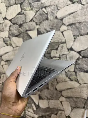 Laptop HP EliteBook 830 G8 16GB Intel Core I7 SSD 512GB