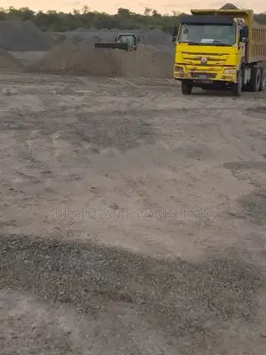 Premium Granite and Chipping, All Are Available