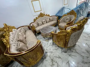In Topic Executive Sofa Set