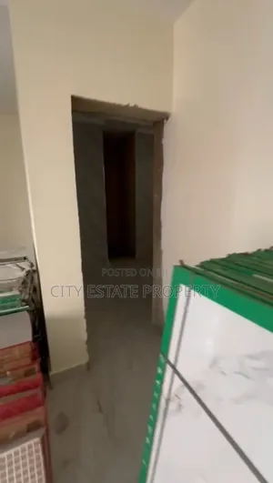 3bdrm Condo in City Estate, Gwarinpa for rent