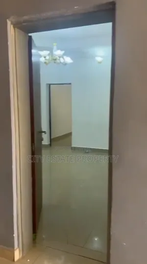 1bdrm Block of Flats in City Estate, Life Camp for rent
