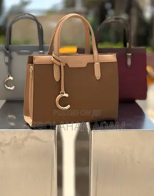 Chris Bella Handbags