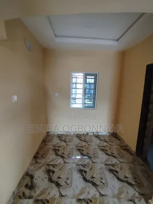 2bdrm Block of Flats in Sars Road,, Obio-Akpor for rent