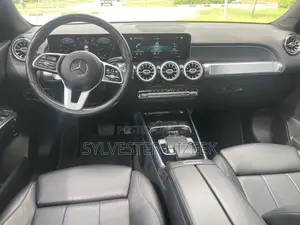 Mercedes-Benz GLB-Class GLB 250 4MATIC 2020 Gray