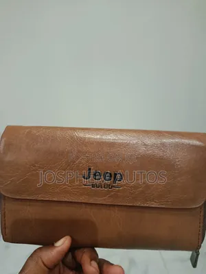 Leather Purse Up for Grab to the Fastest Fingers First