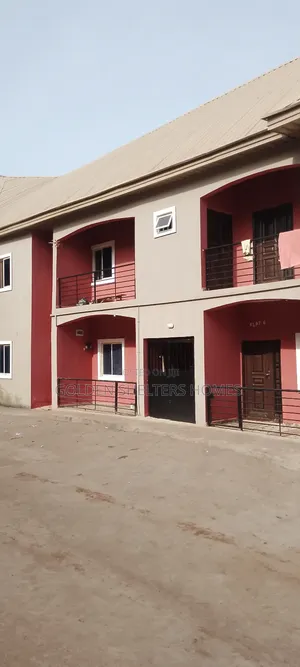 2bdrm Block of Flats in Nkwobor Road Emene, Enugu for rent