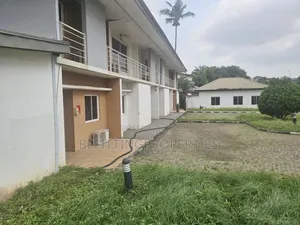 4bdrm Townhouse / Terrace in Ikeja GRA for rent