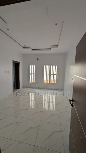 4bdrm Duplex in Carton Gate Estate, Akobo for rent