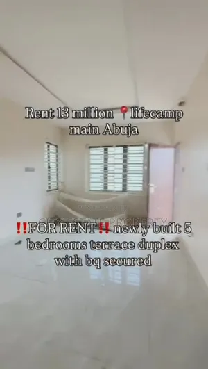 5bdrm Duplex in City Estate, Life Camp for rent