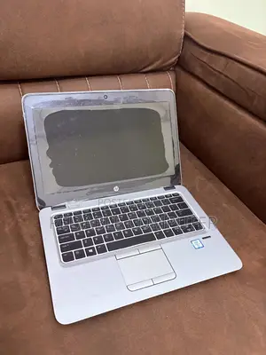 Laptop HP EliteBook 820 G3 8GB Intel Core I5 SSD 256GB