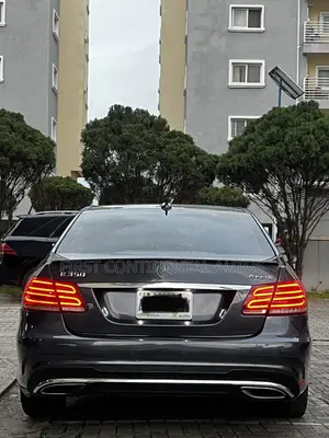 Mercedes-Benz E350 2016 Gray