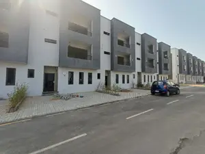 4bdrm Duplex in Mabushi for rent