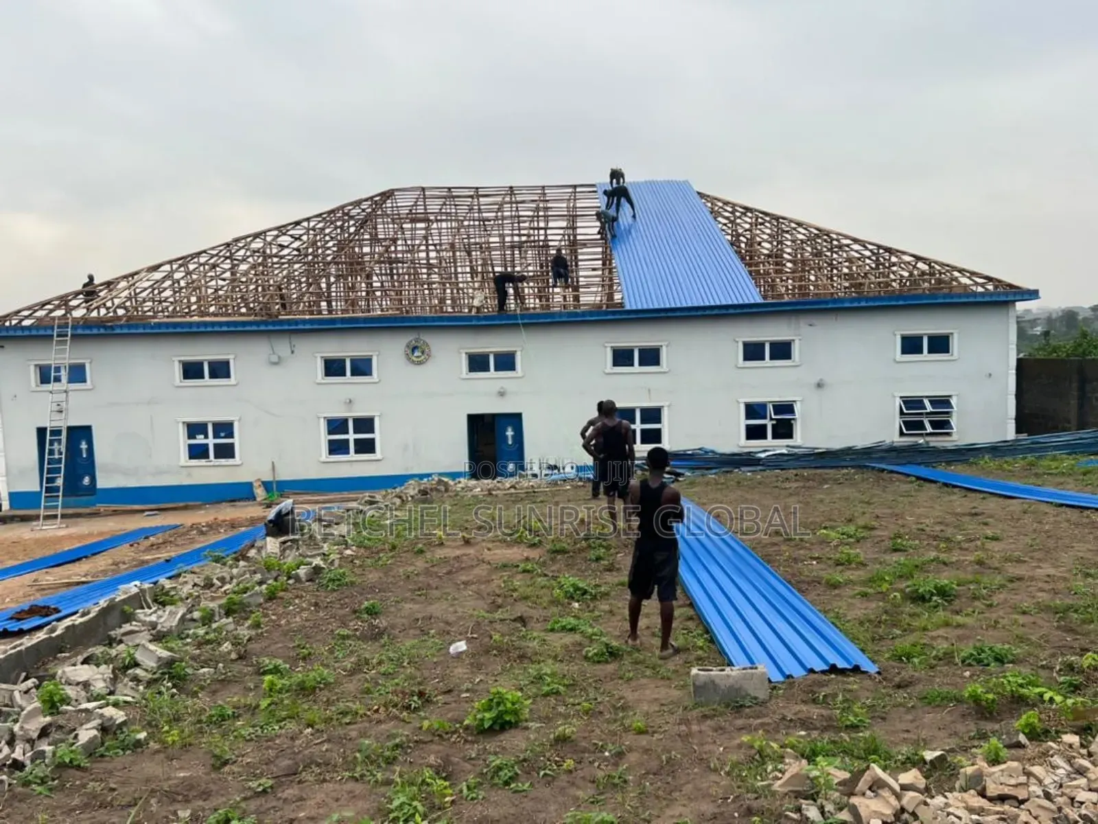 Long Span Aluminum Blue. At Betchel