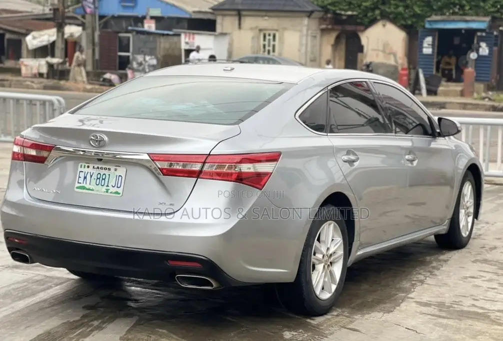 Toyota Avalon 2015 Silver