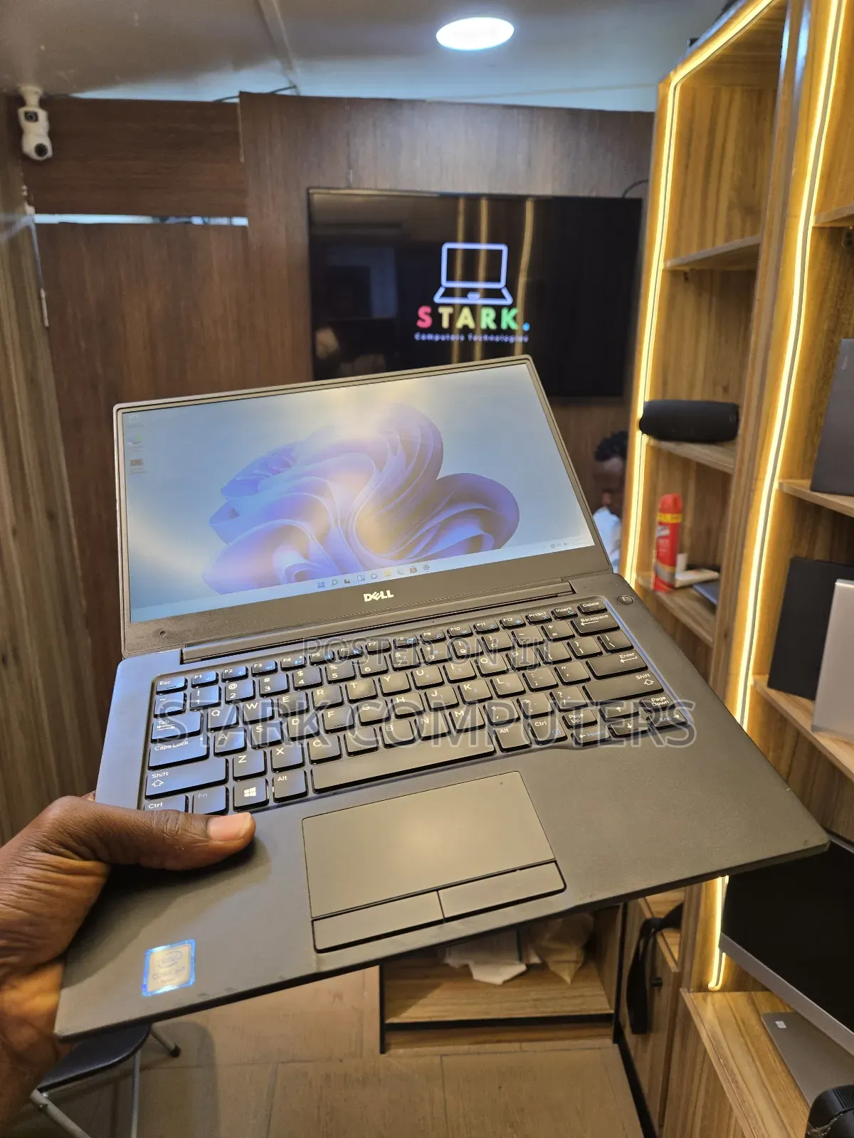 Laptop Dell Latitude 13 7370 8GB Intel Core M SSD 256GB