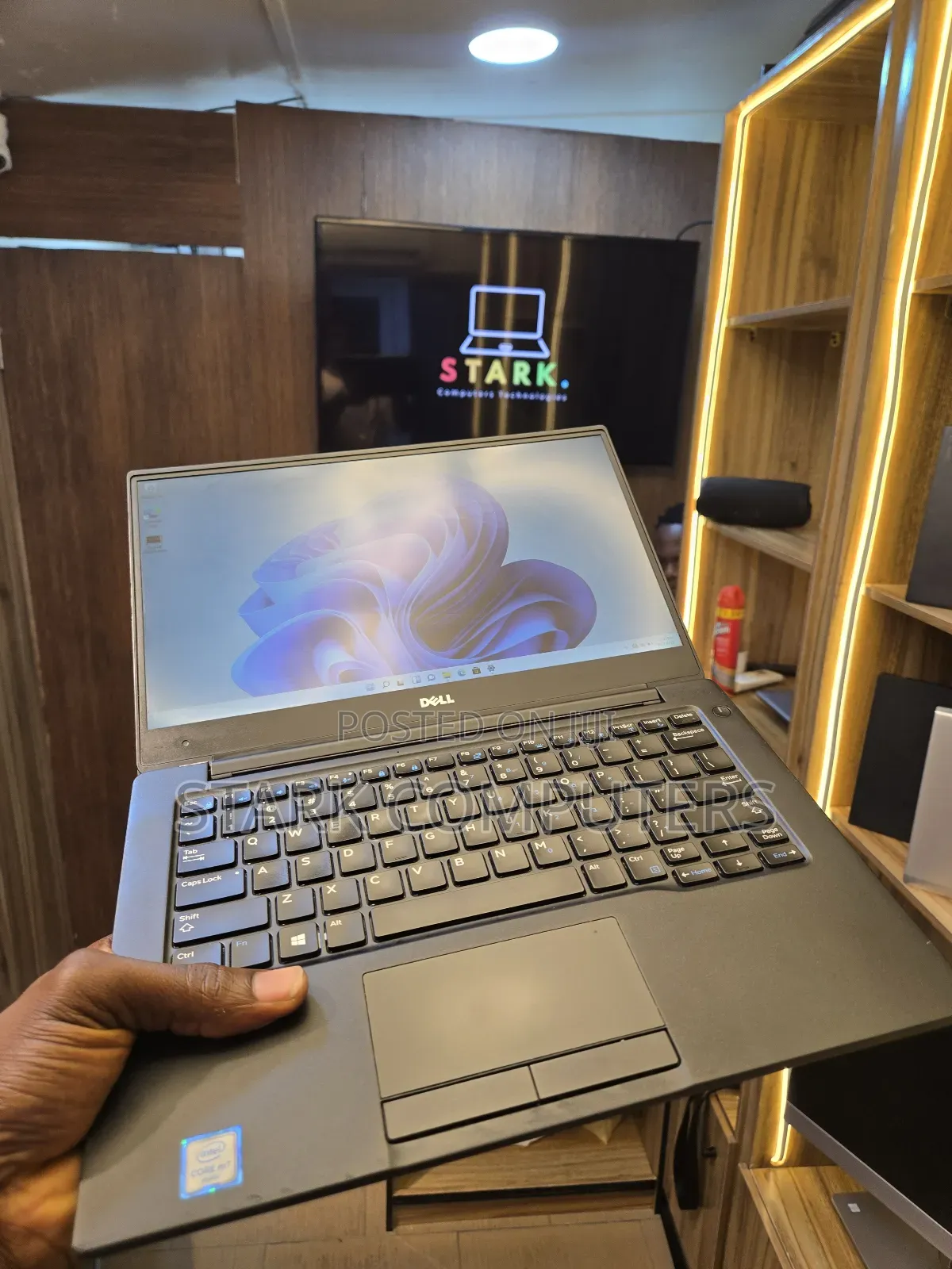 Laptop Dell Latitude 13 7370 8GB Intel Core M SSD 256GB