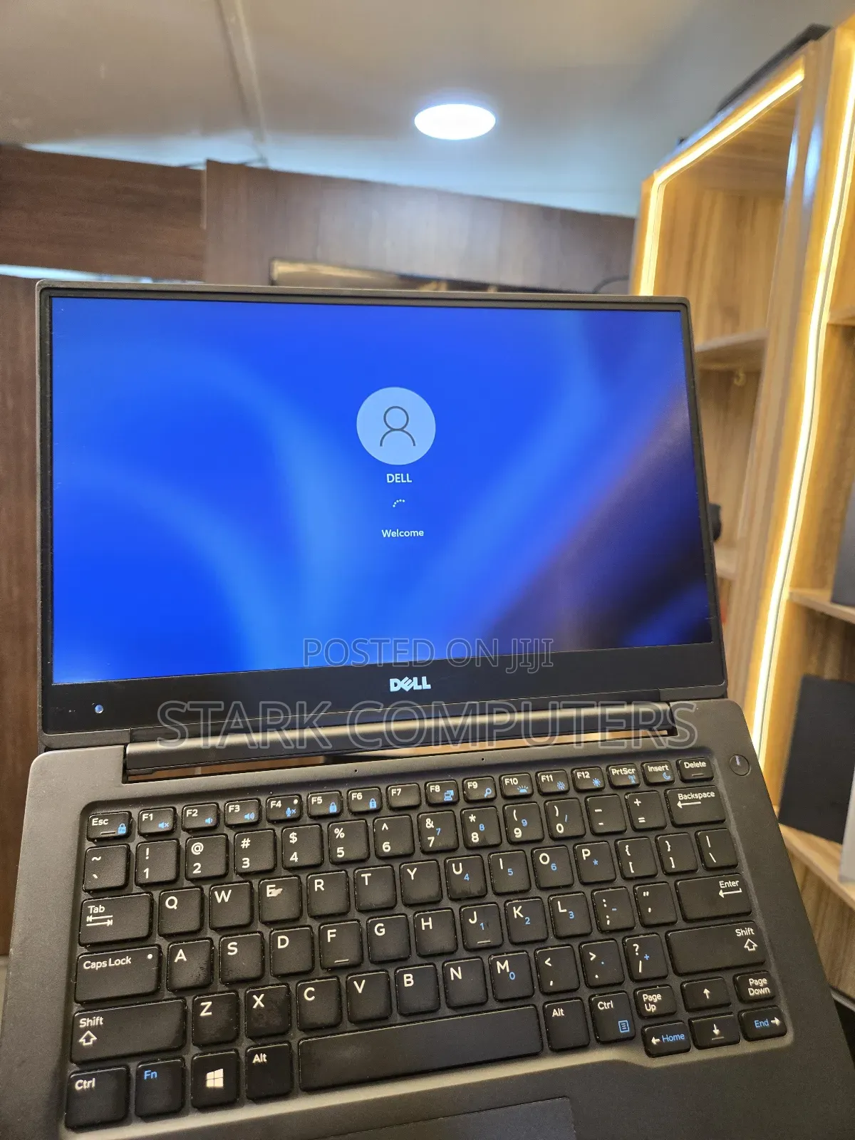 Laptop Dell Latitude 13 7370 8GB Intel Core M3 SSD 256GB