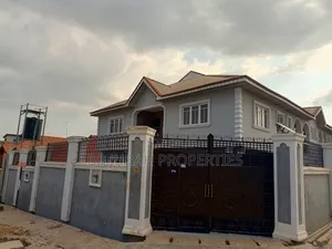 Furnished 3bdrm Block of Flats in Ireakari Estate, Oluyole for rent
