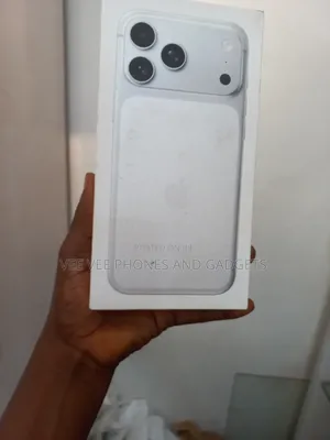 New Apple iPhone 17 Pro Max 512 GB Silver