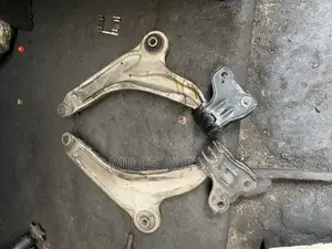 Ford Edge 2017 Lower Arm