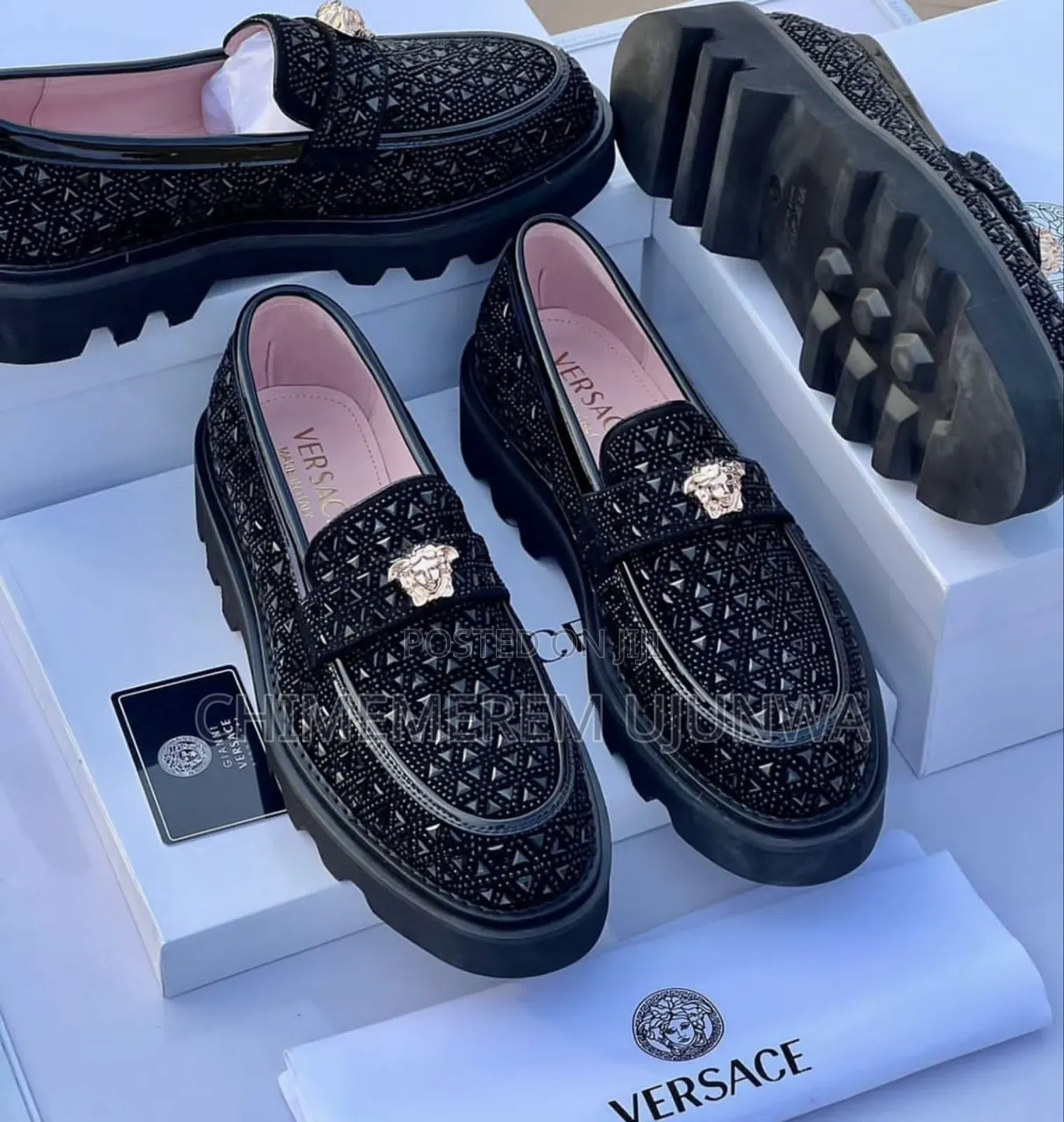 Statement Versace
