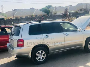 Toyota Highlander 2004 Silver
