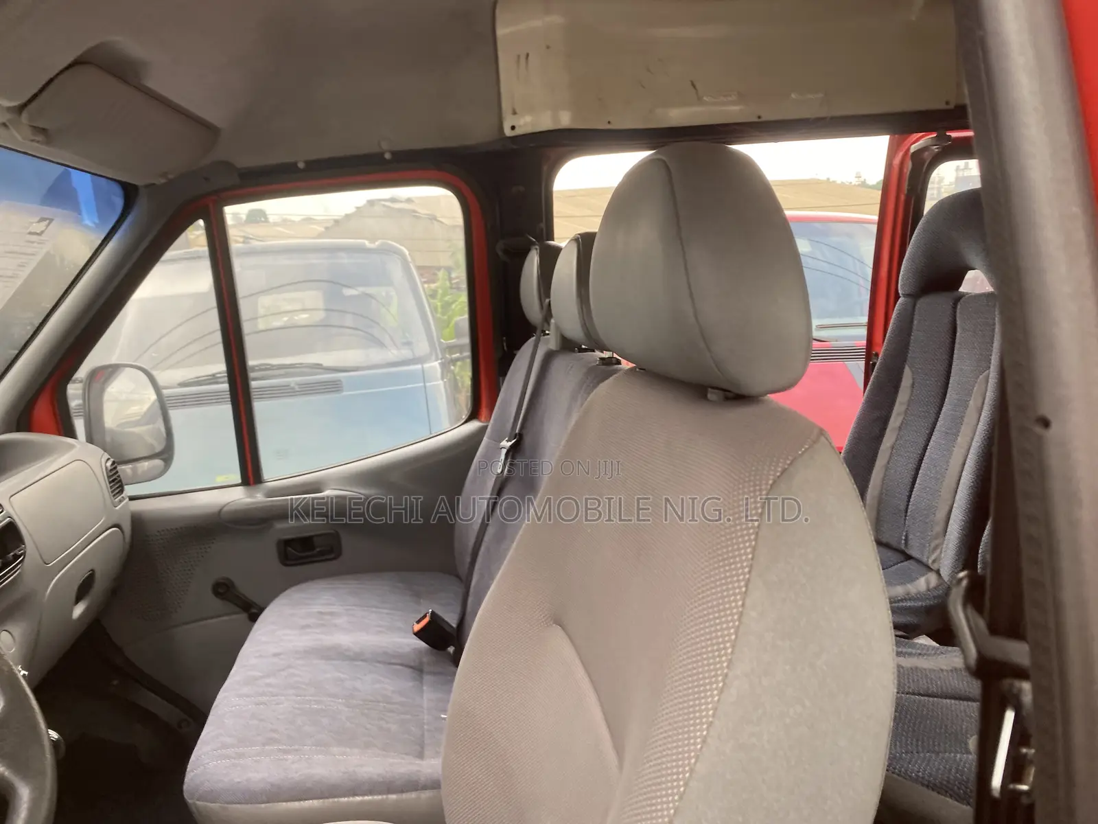 Ford Transit 2002 Red