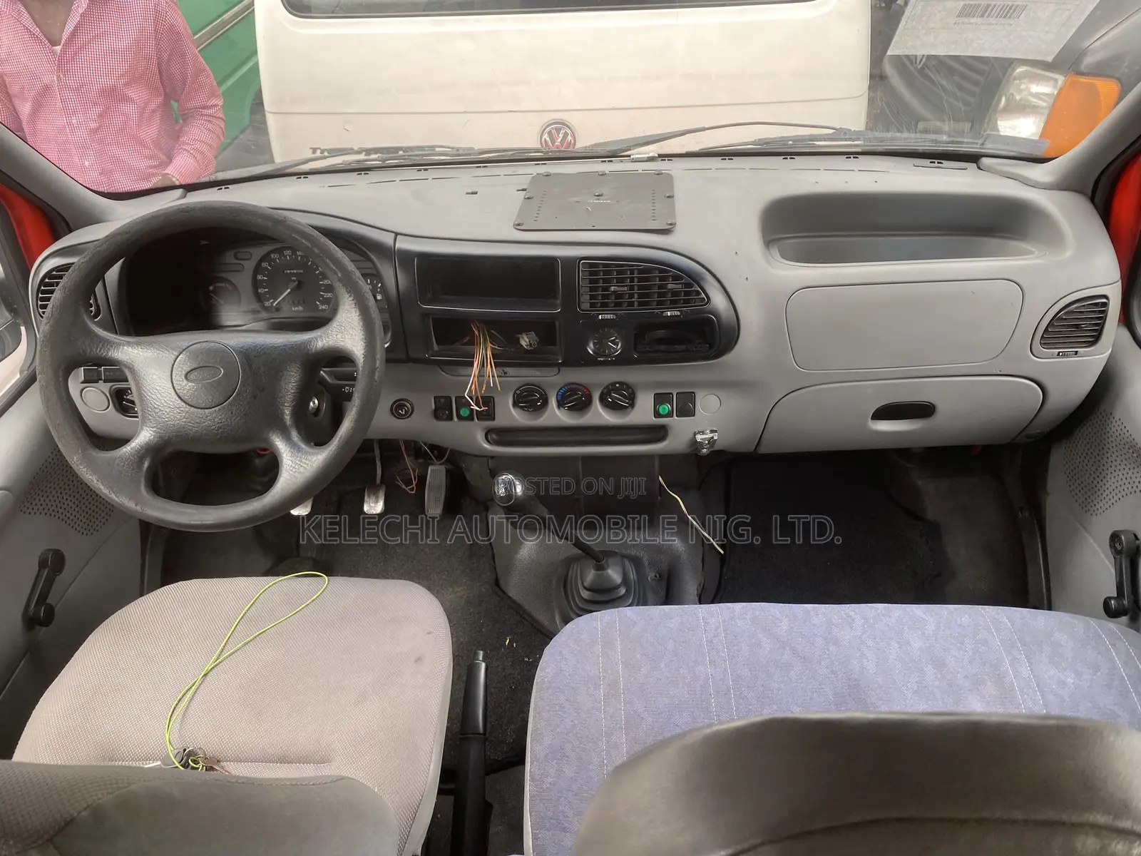 Ford Transit 2002 Red