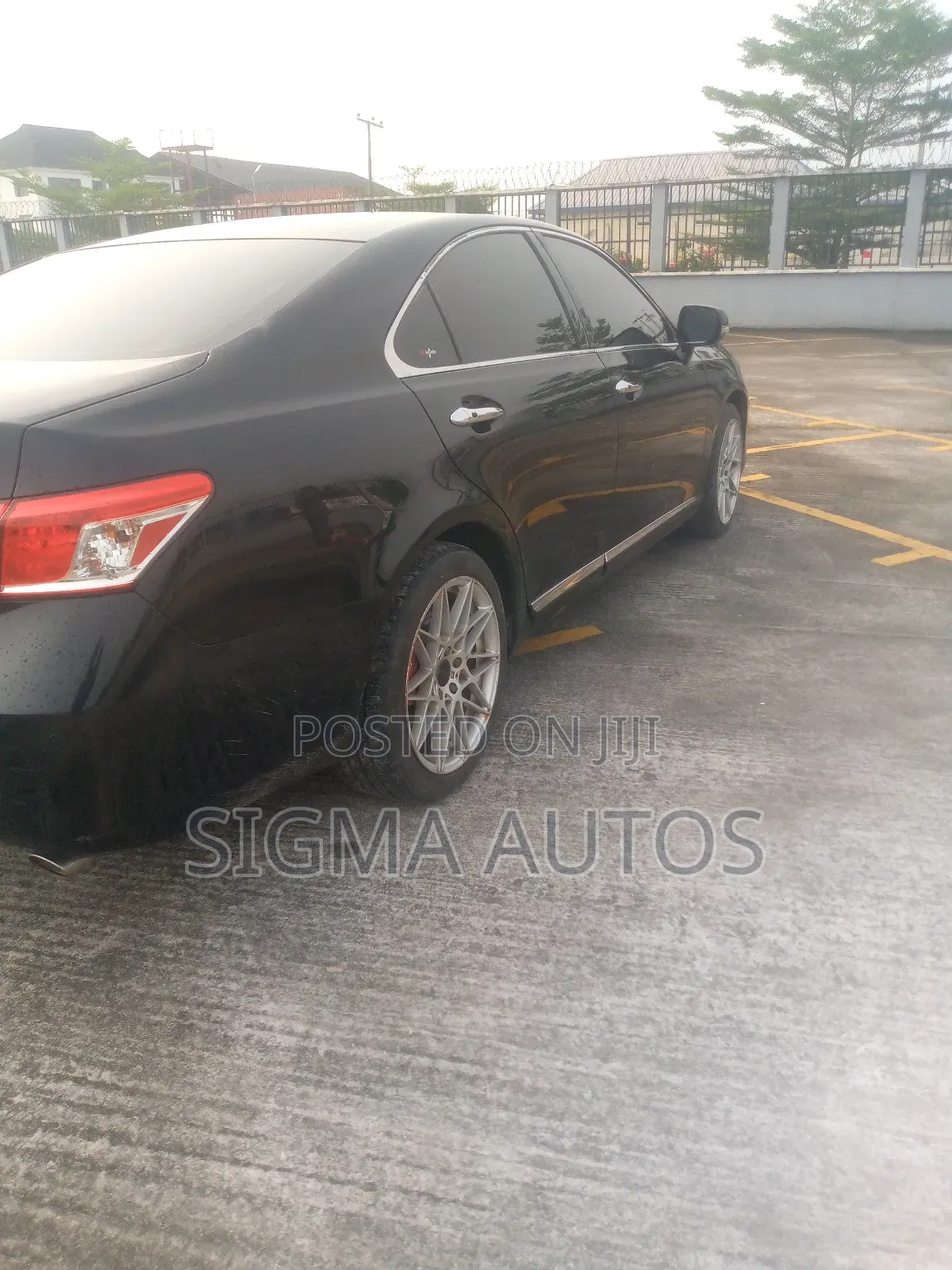 Lexus ES 2012 Black