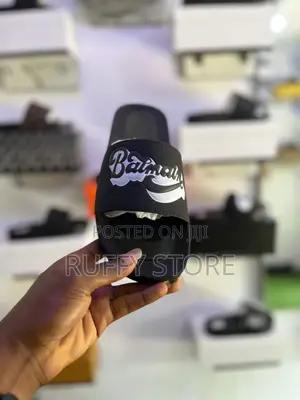 Luxurious Wear /Footwear