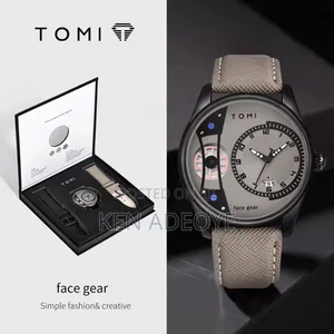 Tommi Gear Face Leather Watch