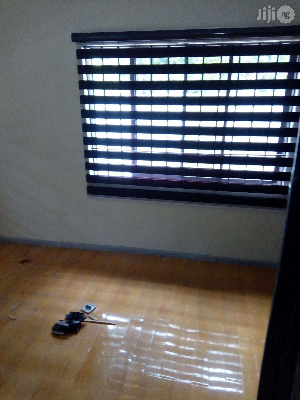 Window Blind Curtains Services Interior
