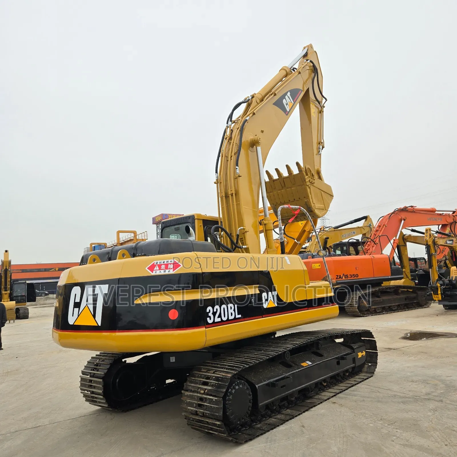 Escavator Bl 320