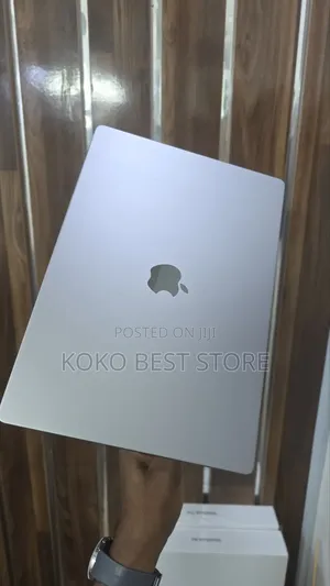Laptop Apple MacBook Pro 2023 M2 16GB Apple M2 SSD 512GB