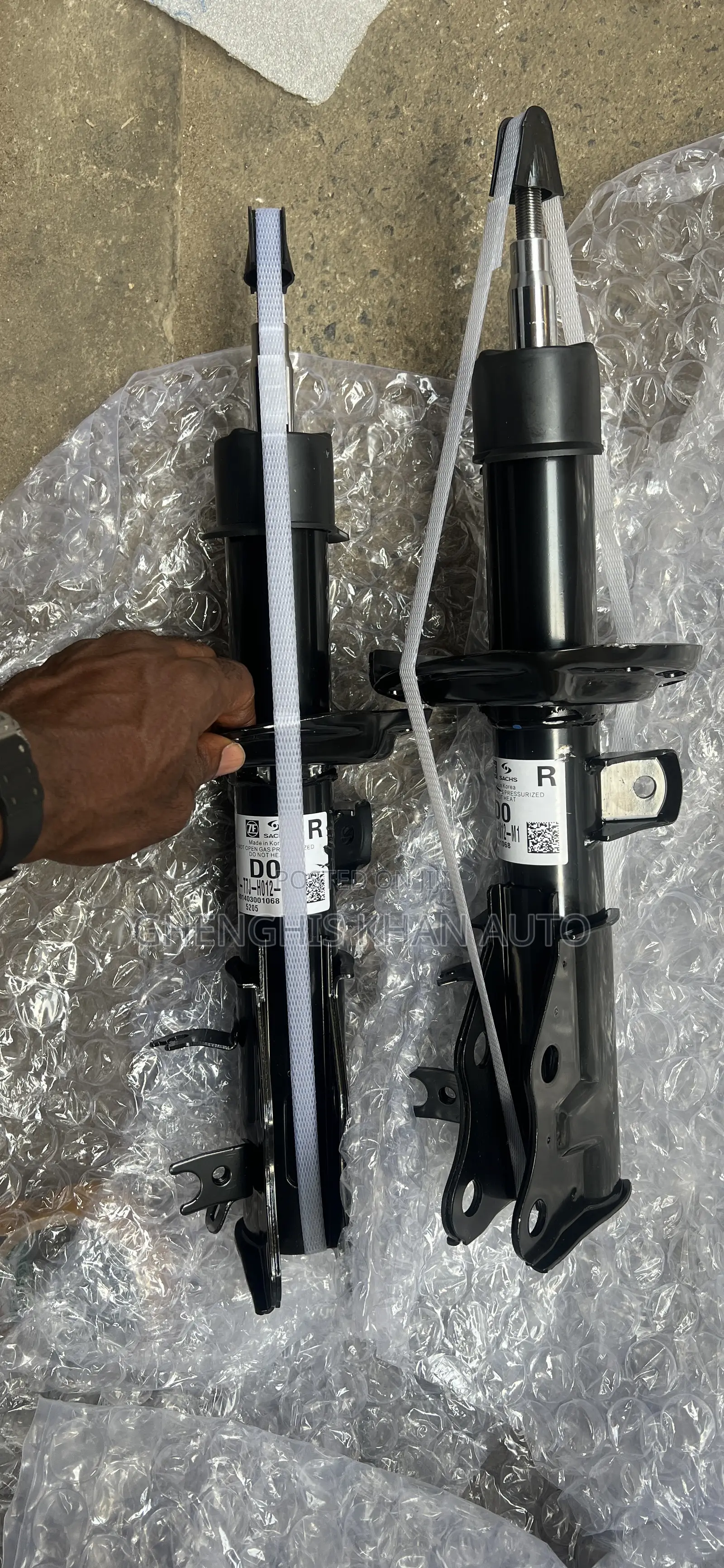 Original Front Shock Hrv 2014/ 2015/2016/2017/2018 Model