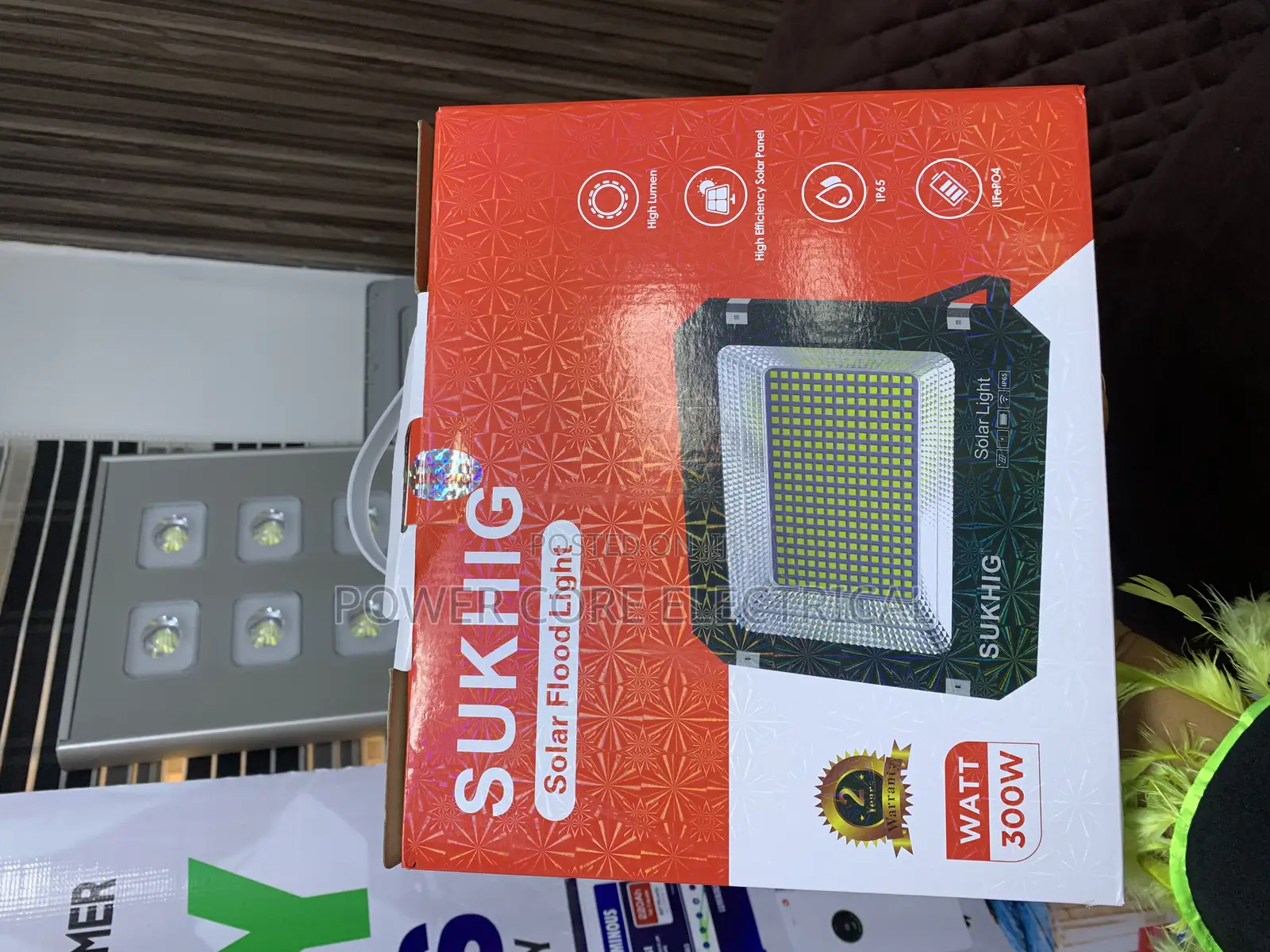 Sukhig 300watts Solar Flood Light