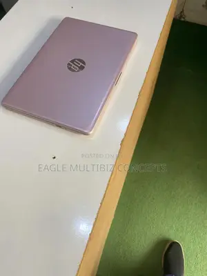 Laptop HP Stream 11 2GB Intel Celeron SSD 32GB