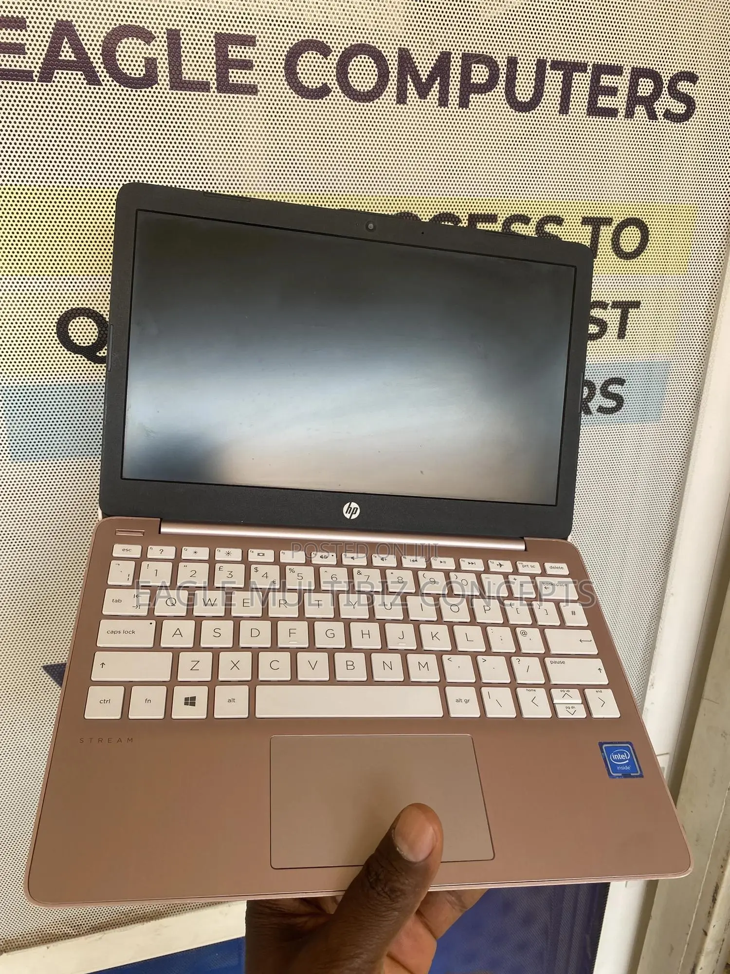 Laptop HP Stream 11 2GB Intel Celeron SSD 32GB