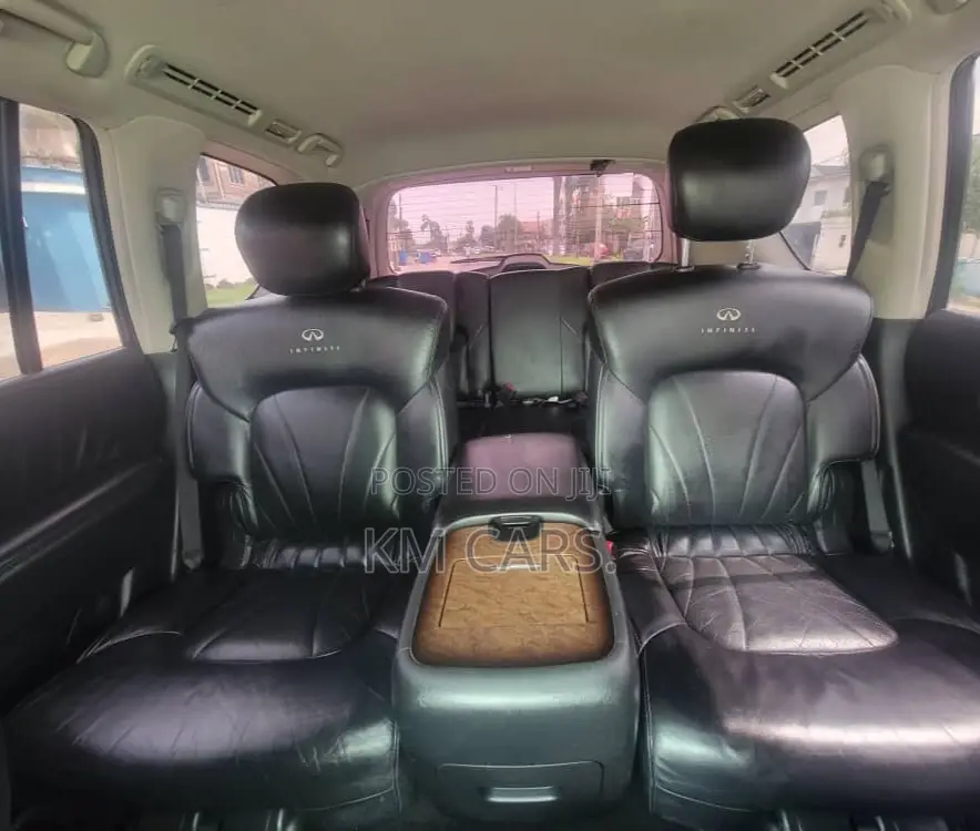 Infiniti QX56 2011 Black
