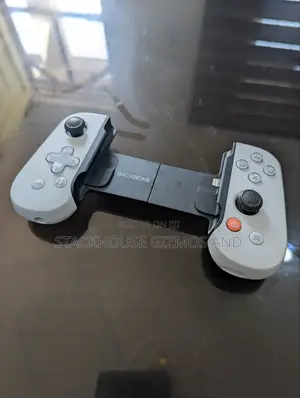 Backbone One Mobile Gaming Controller for iPhone