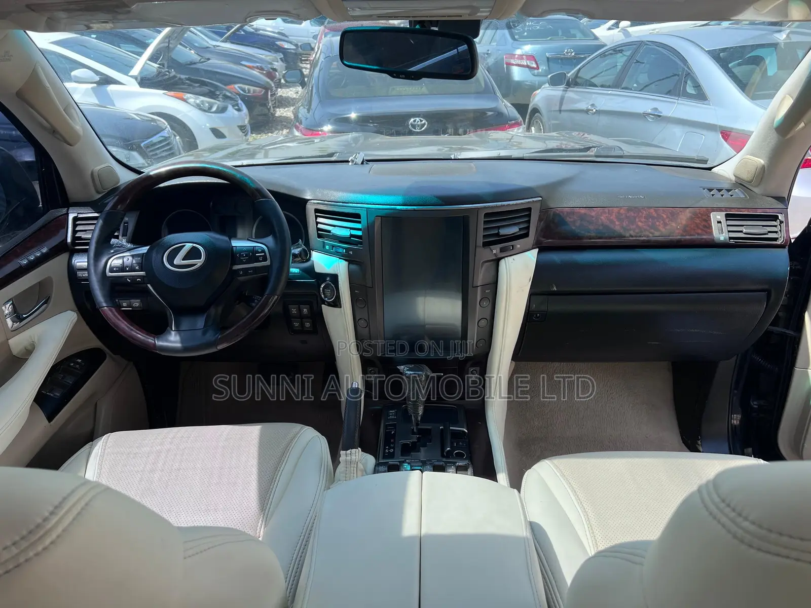 Lexus LX 570 2010 Black