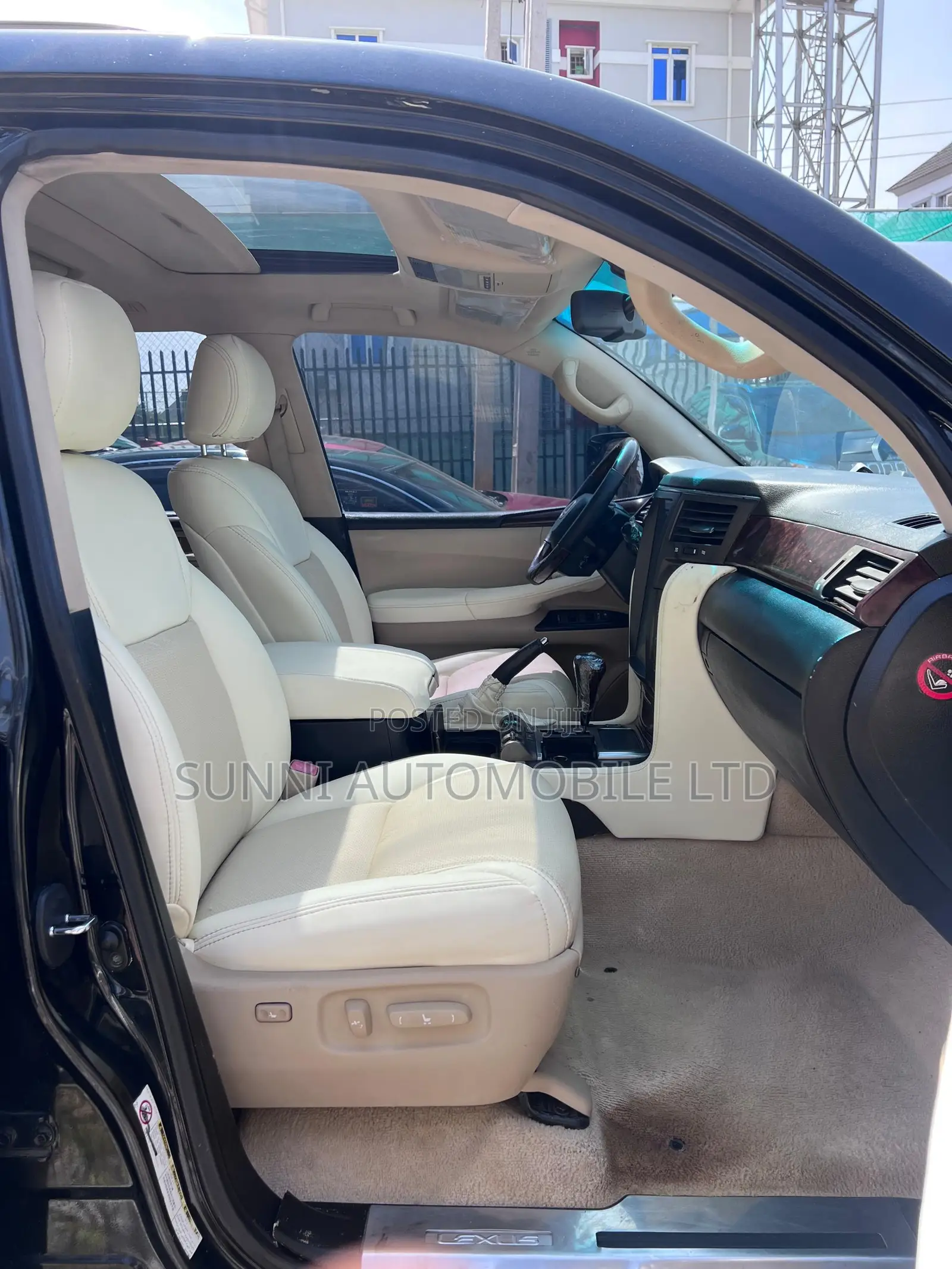 Lexus LX 570 2010 Black