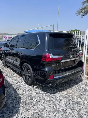 Lexus LX 570 2010 Black