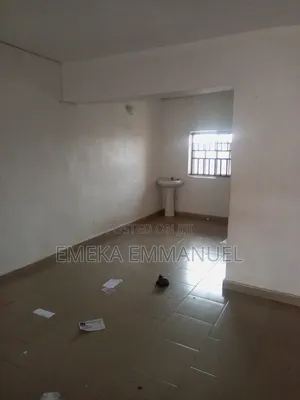 3bdrm Apartment in Good Will. Market, Awka for rent