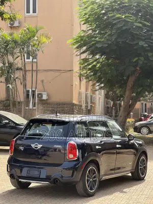 Mini Cooper 2016 Blue