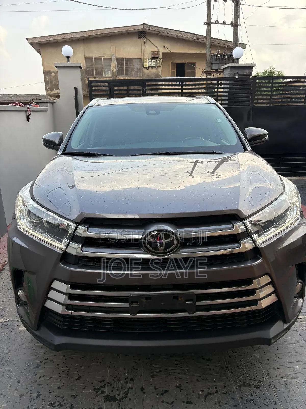Toyota Highlander XLE 2019 Gray
