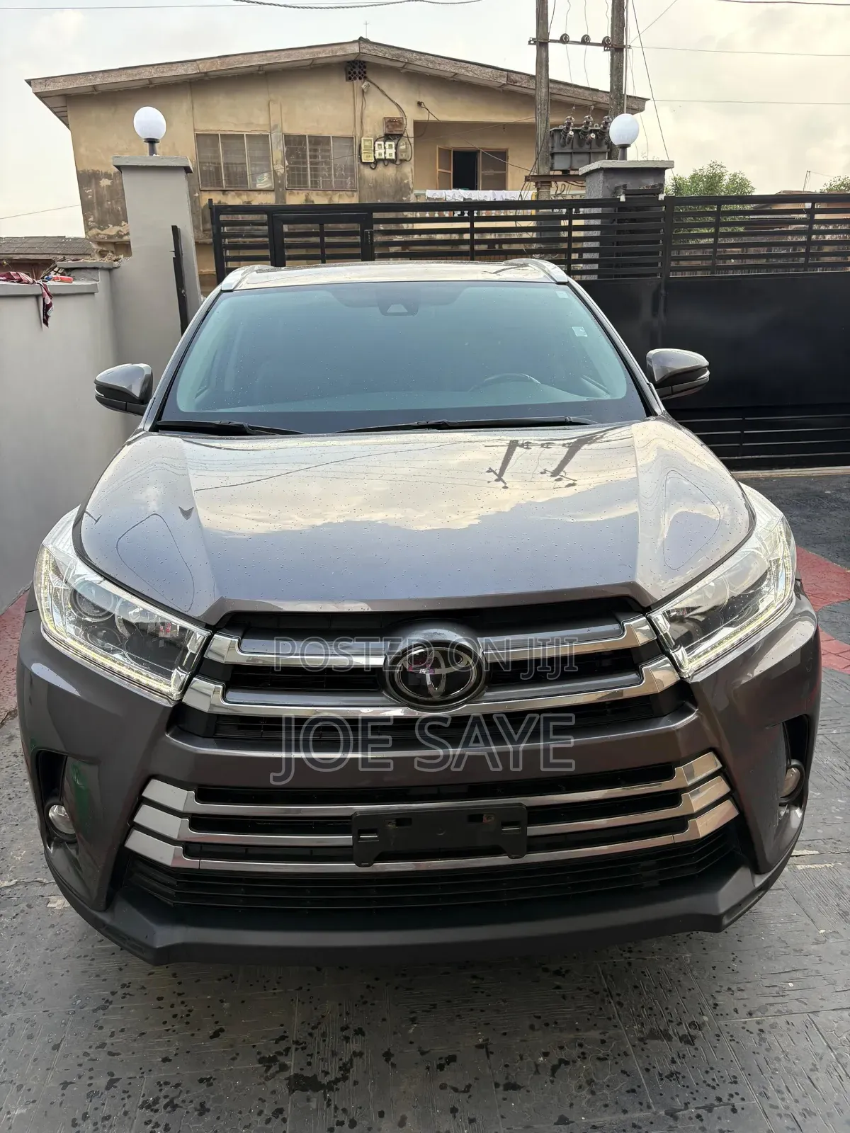 Toyota Highlander XLE 2019 Gray