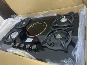 Polystar 4+1 Burner Hob With Tempered Glass Top