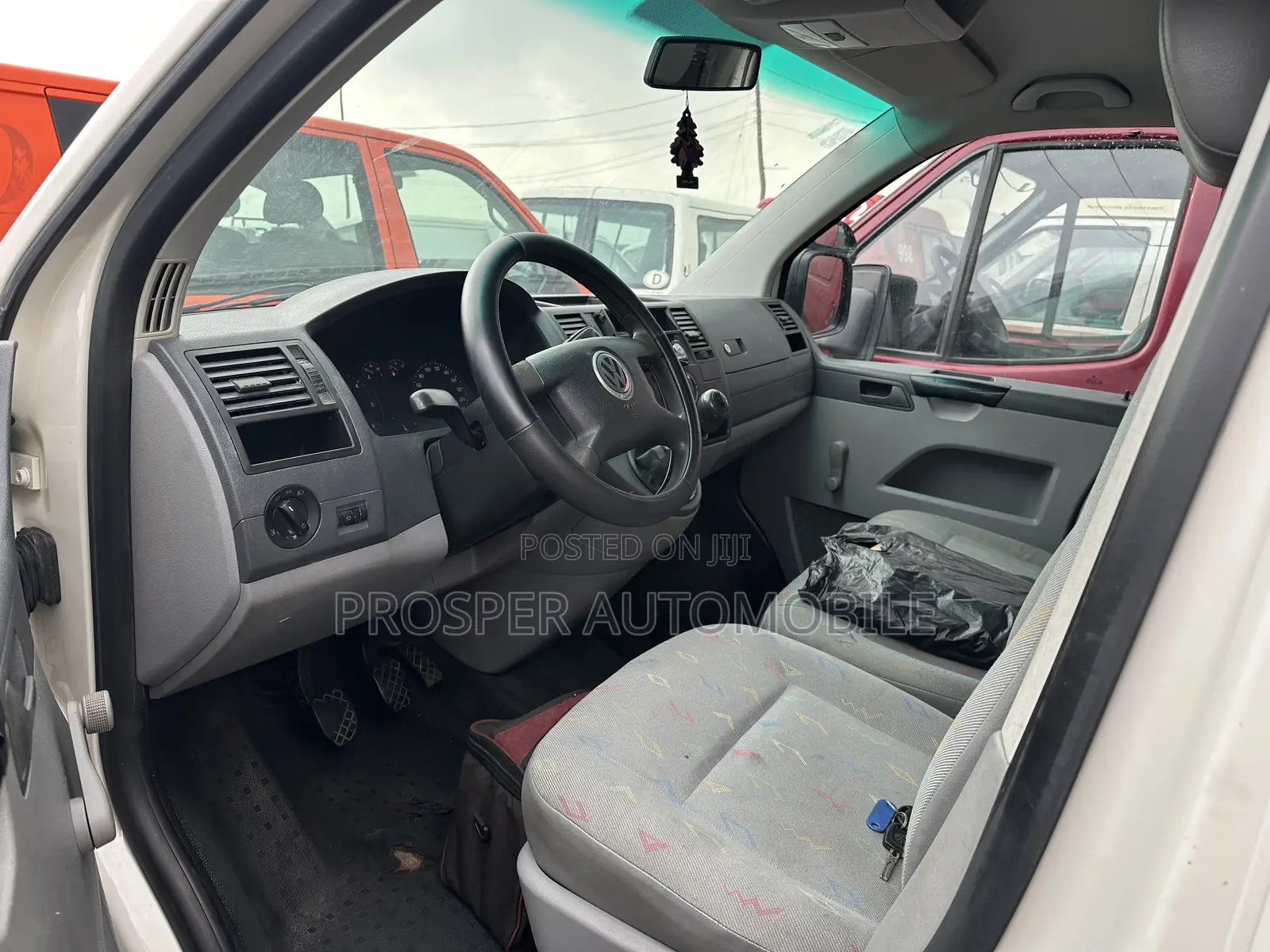 Volkswagen Transporter 2013 White