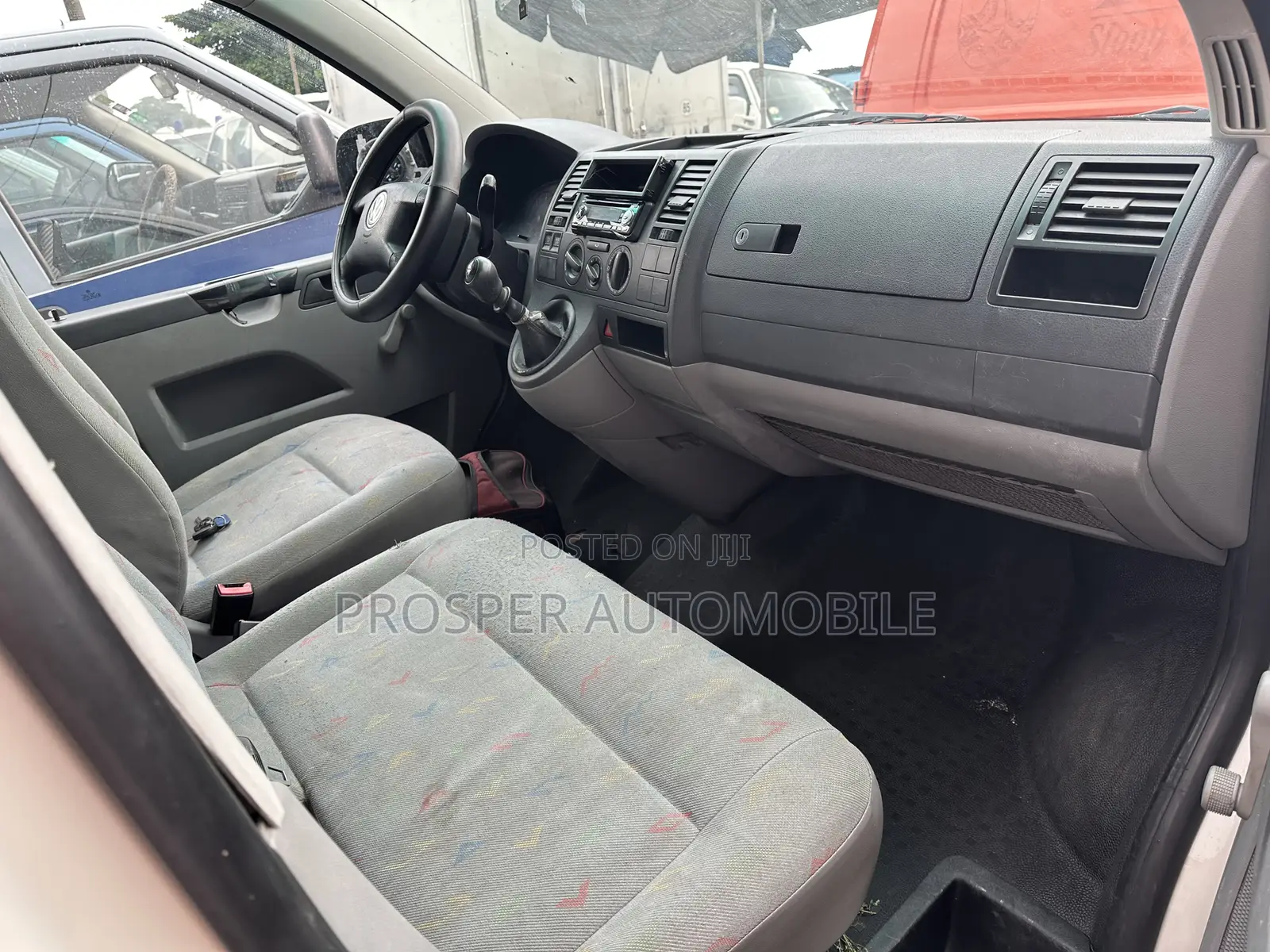 Volkswagen Transporter 2013 White